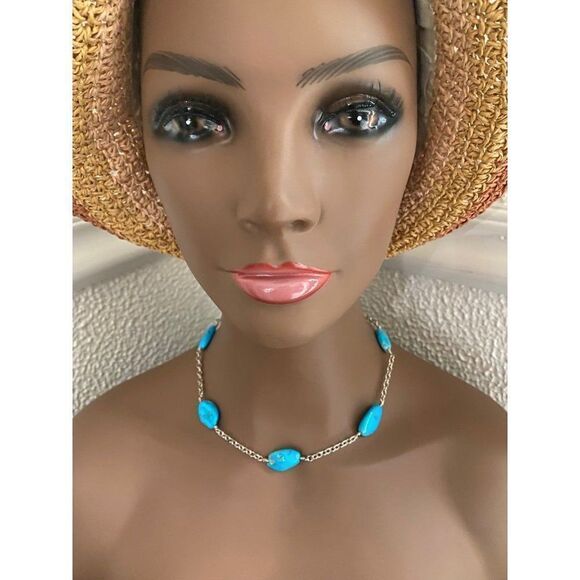 Stunning 925 Turquoise Necklace & Earrings Set - Picture 7 of 8